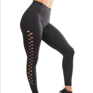 TIL YOU COLLAPSE Effortless Amplify Leggings